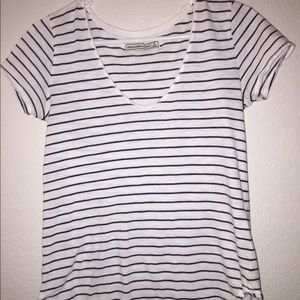 Abercrombie and Fitch white and blue stripe tshirt